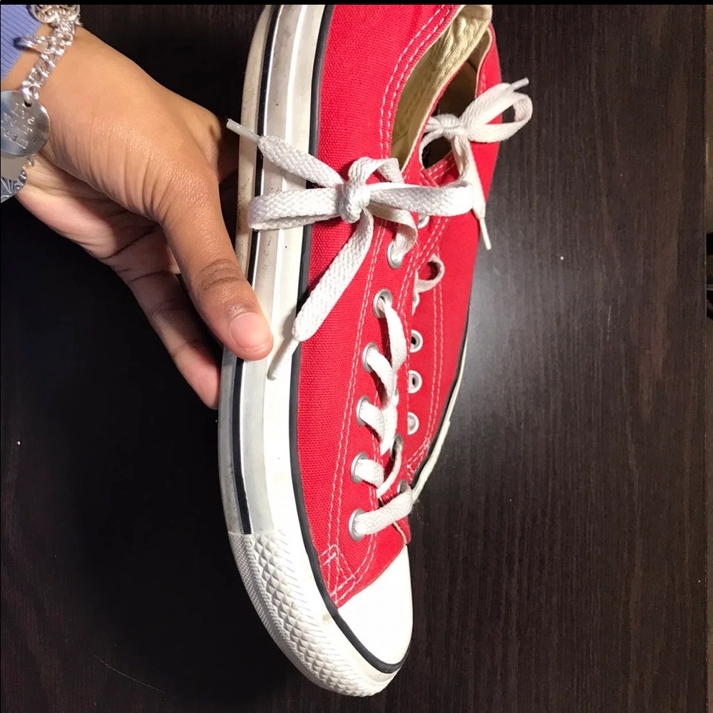 Converse - Picture 2 of 2